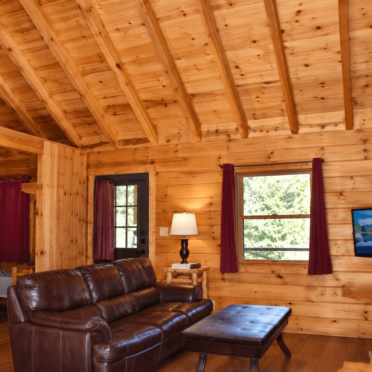 Cabin Image #4