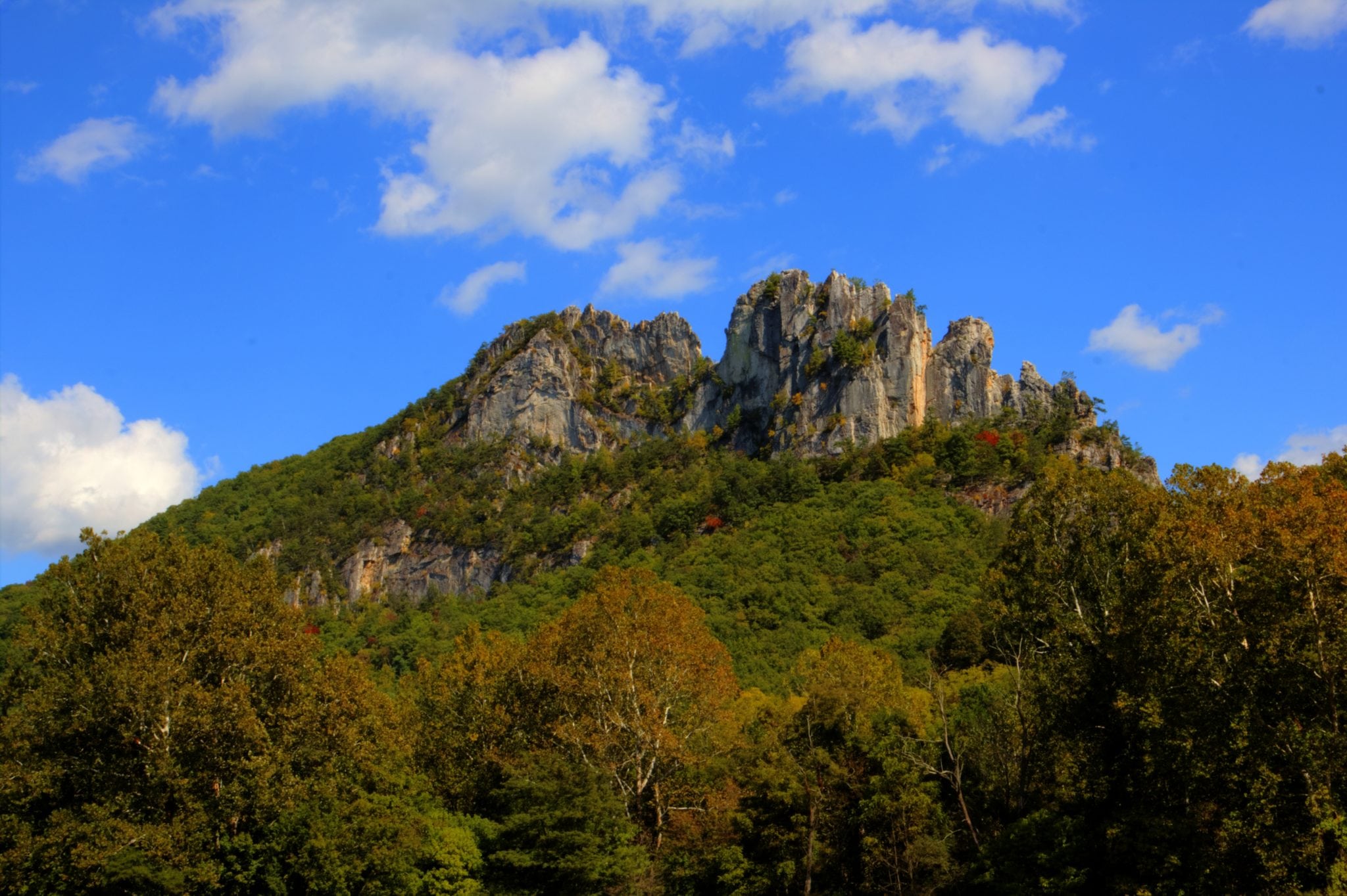 9 Best Views in West Virginia: Iconic Overlooks & More