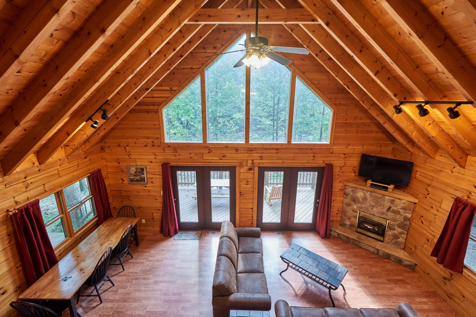 21 Cabins Near Spruce Knob, WV with Hot Tubs